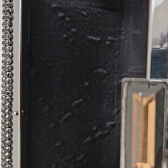 Clutch evening fringe black jeweled Sondra Robert's bag. - Picture 7 of 7